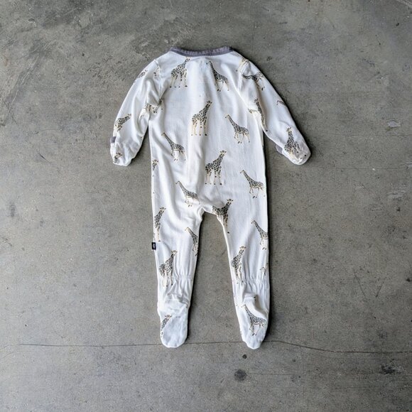 Kyte Baby Bamboo White Giraffe Print Double Zipper Footie Onesie 0-3M - Picture 6 of 6